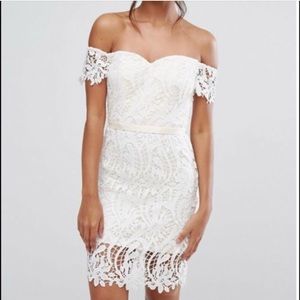 Chi Chi London Lenna Dress Lace NWT UK 14